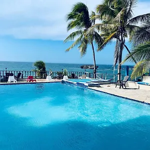 Ventana Al Atlantico At Arecibo 681 Ocean Drive Islote
